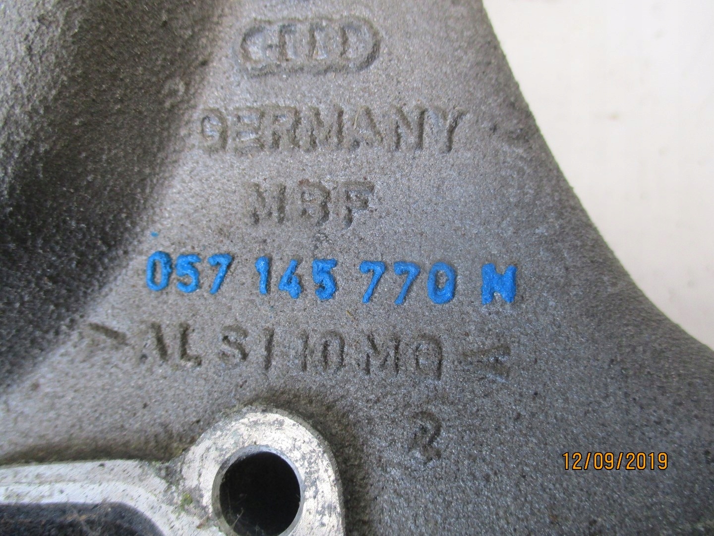 intake manifold AUDI A8 4H0 4,2TDI 057145770M