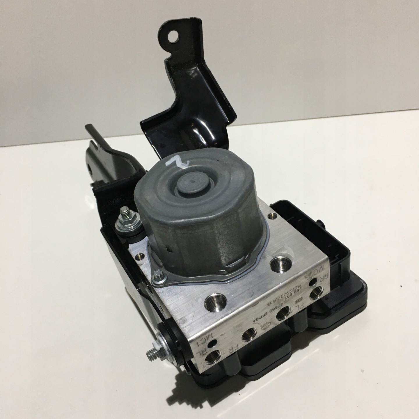 SERVOFRENO ABS 476605FP0A NISSAN MICRA K14