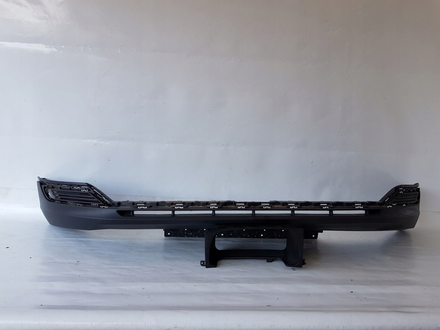 SPOILER nárazníku předek SEAT TARRACO 5FJ805903A