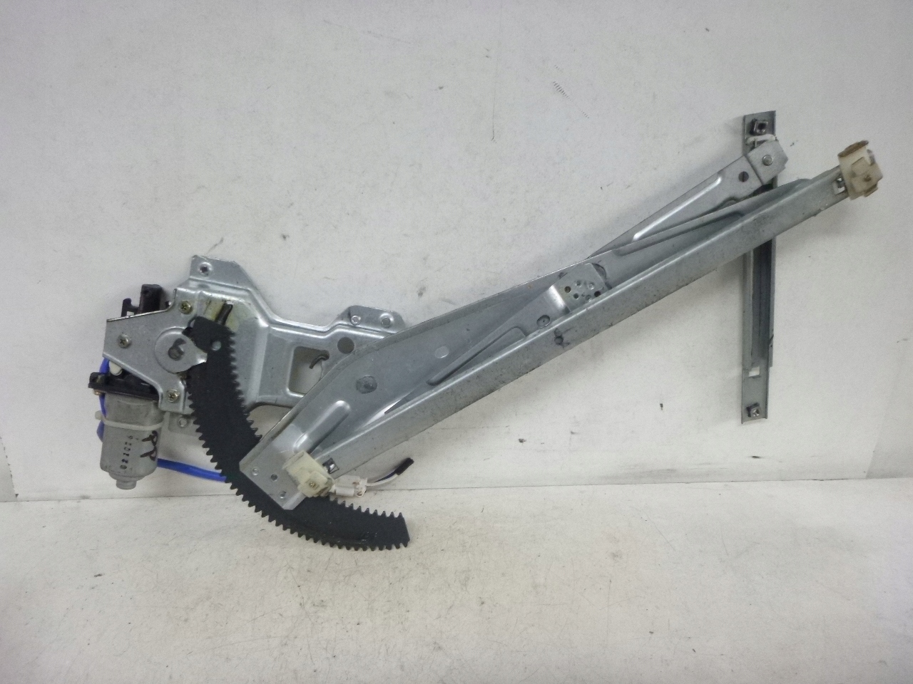 MÉCANISME VITRE AVANT DROITE HYUNDAI MATRIX 2000R.