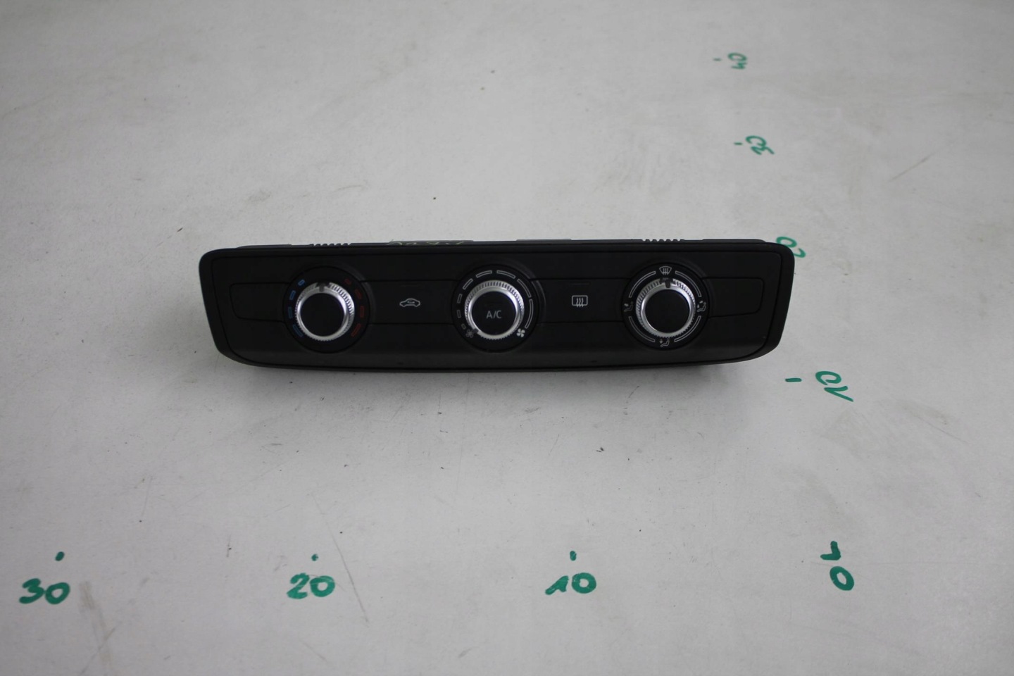 COMANDI CLIMA KLIMY 8V0820047B AUDI A3 8V 13