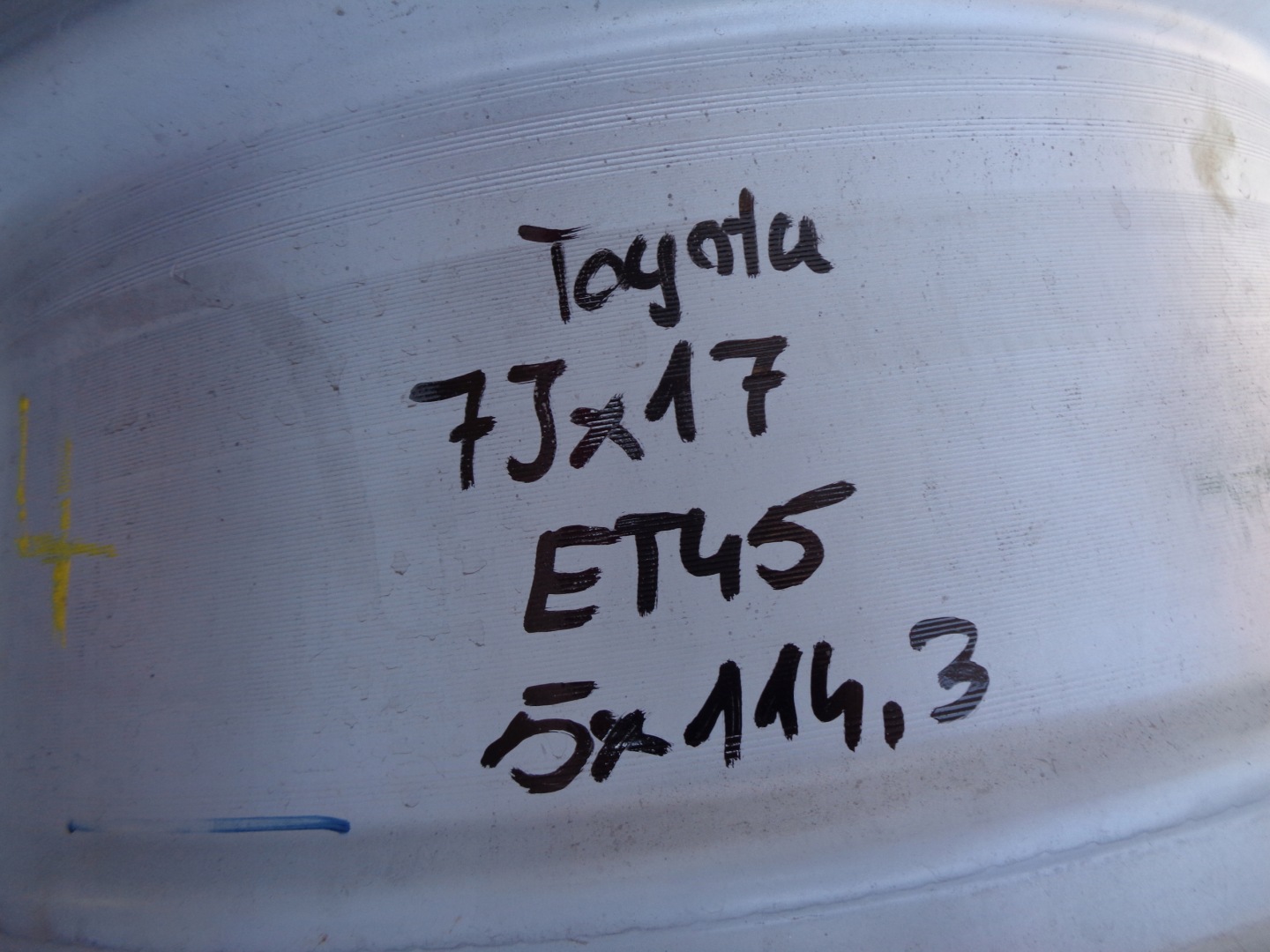 disk hliníkový TOYOTA 7JX17 ET45 5X114,3