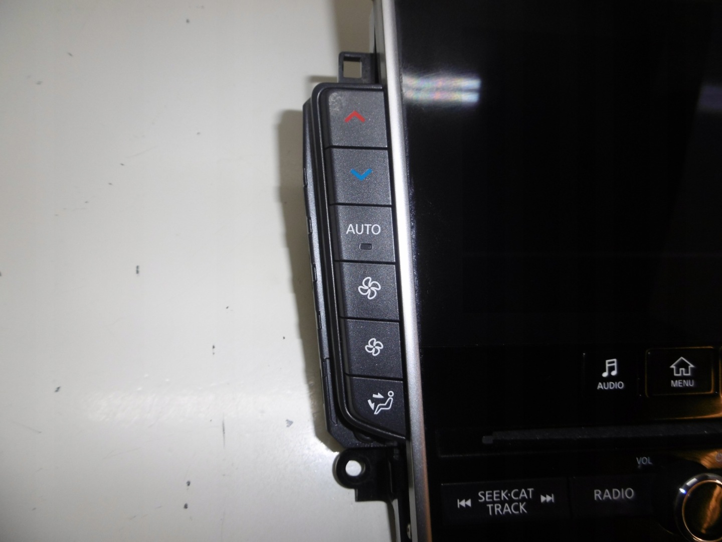display PANEL navigation devices air conditioning devices INFINITI Q50