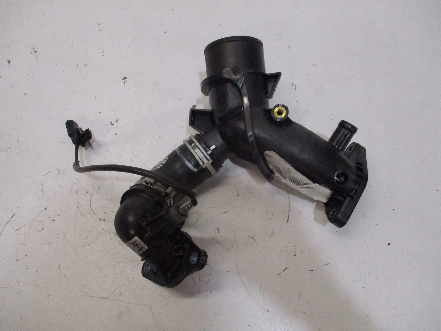 pipe DACIA DUSTER 1,5DCI 147138070R