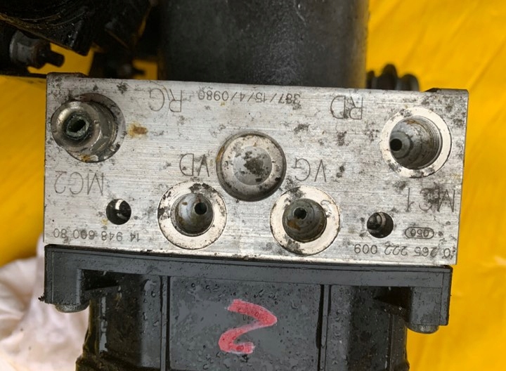 Pompa ABS AUDI A3 8L 1J0 907 379P