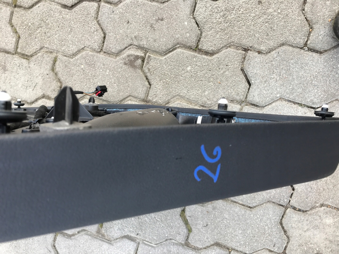 AUDI A4 B8 side upholstery left rear part EUROPA 0026