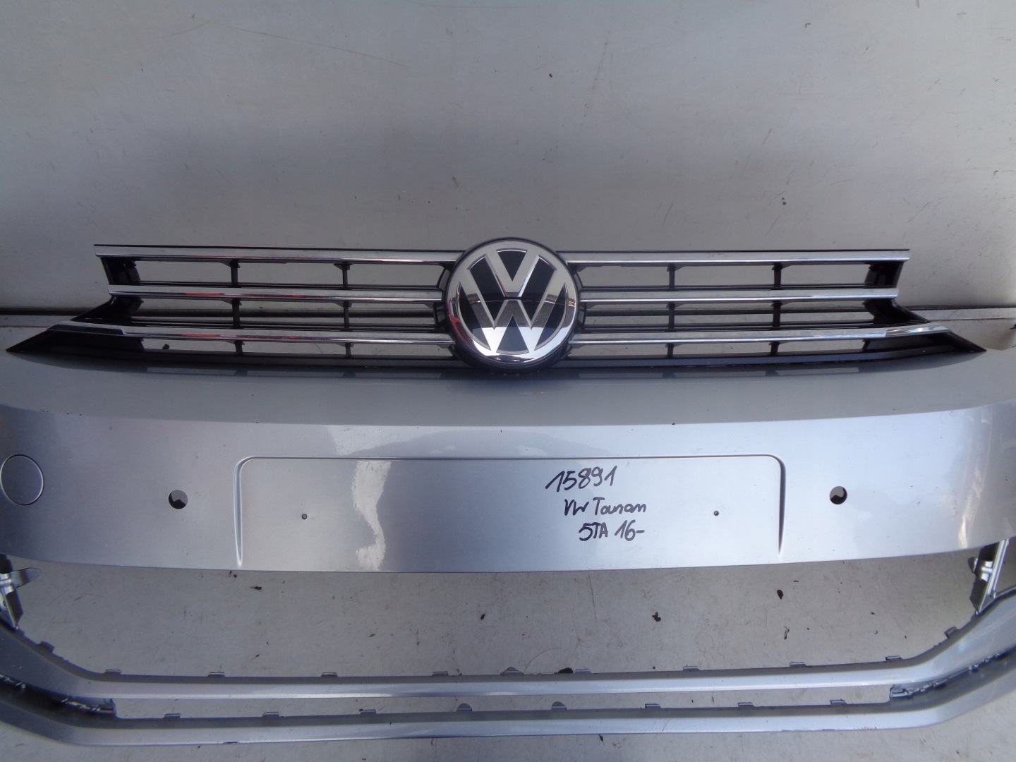 front bumper VW TOURAN 5TA 16- NR 15891
