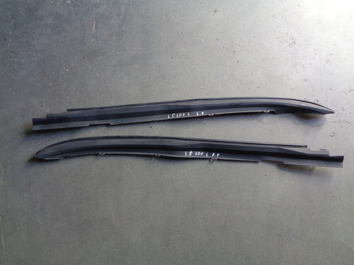 cover fender front right left LEXUS LS 460 600 IV