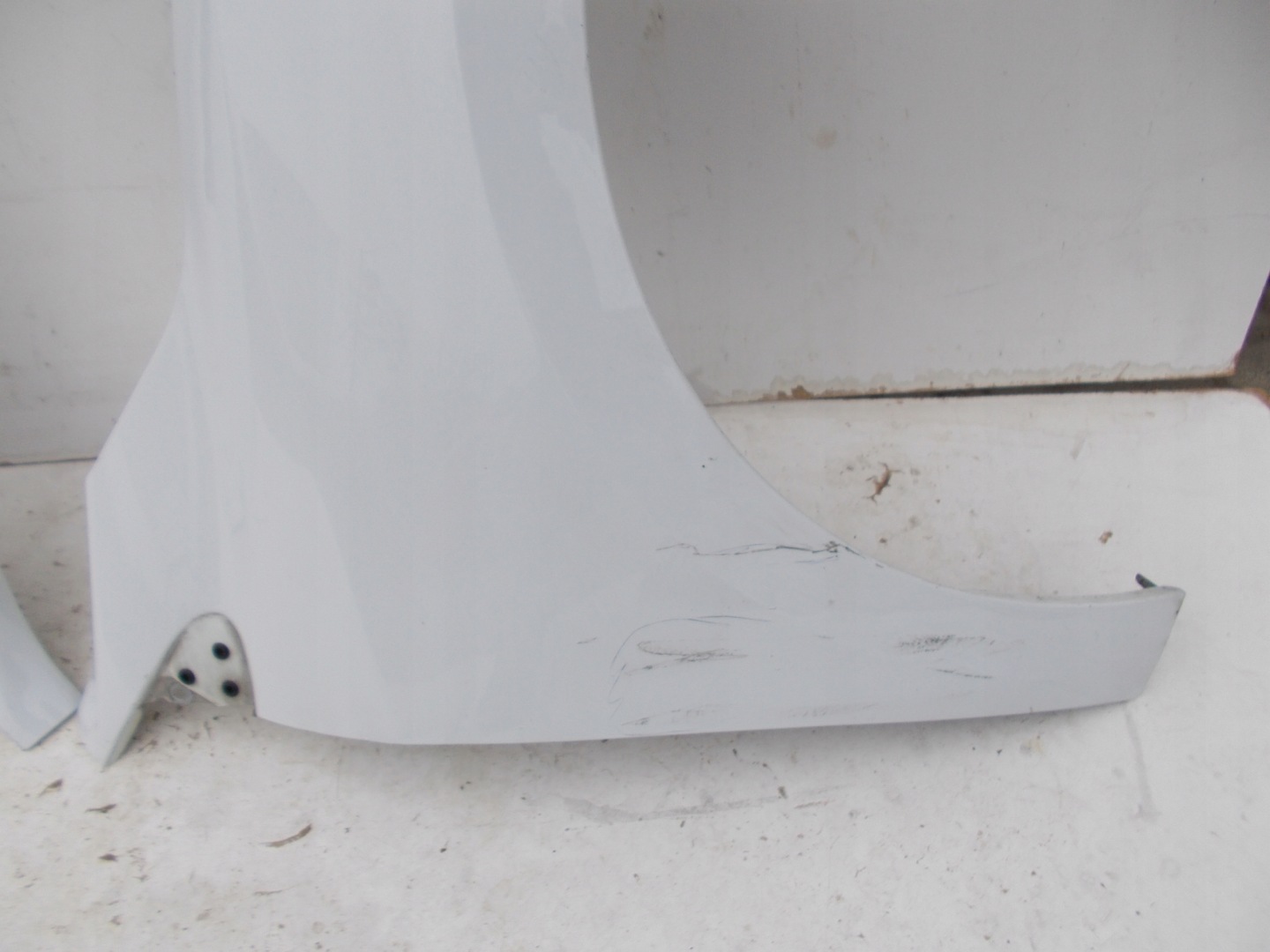 fender front right Renault Megane III 08
