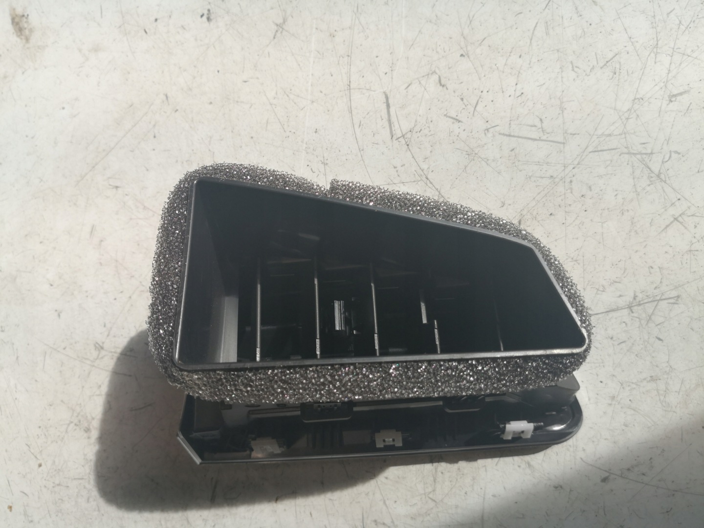 rešetka rešetka ventilacije FORD S-MAX EM2B19893