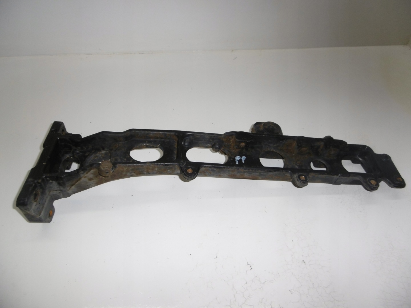 Halter Halter TLUMIKA KATALIZATORA SCANIA R