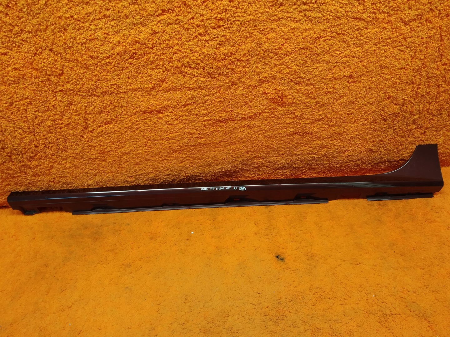 2014+ Audi A7 S-Line lift threshold moulding threshold left OM 4G8853859J