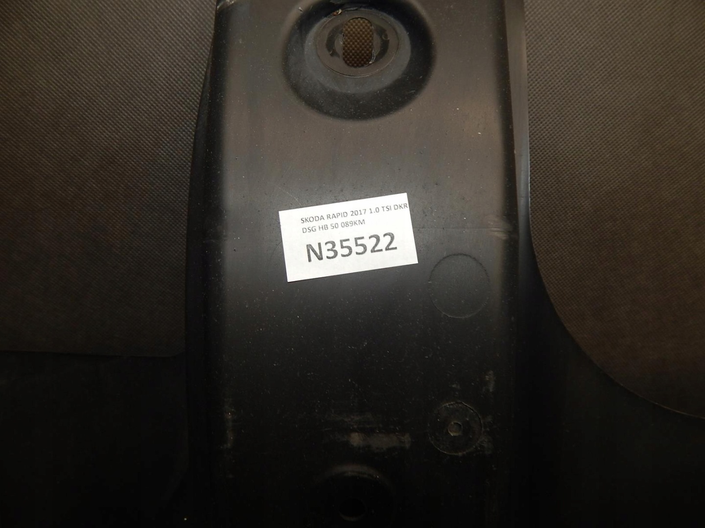 SKODA RAPID cover chassis left 6RA825201