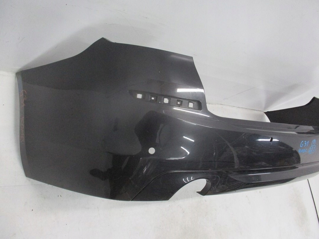 bumper BMW 5 G31 below PDC unprotected rear part