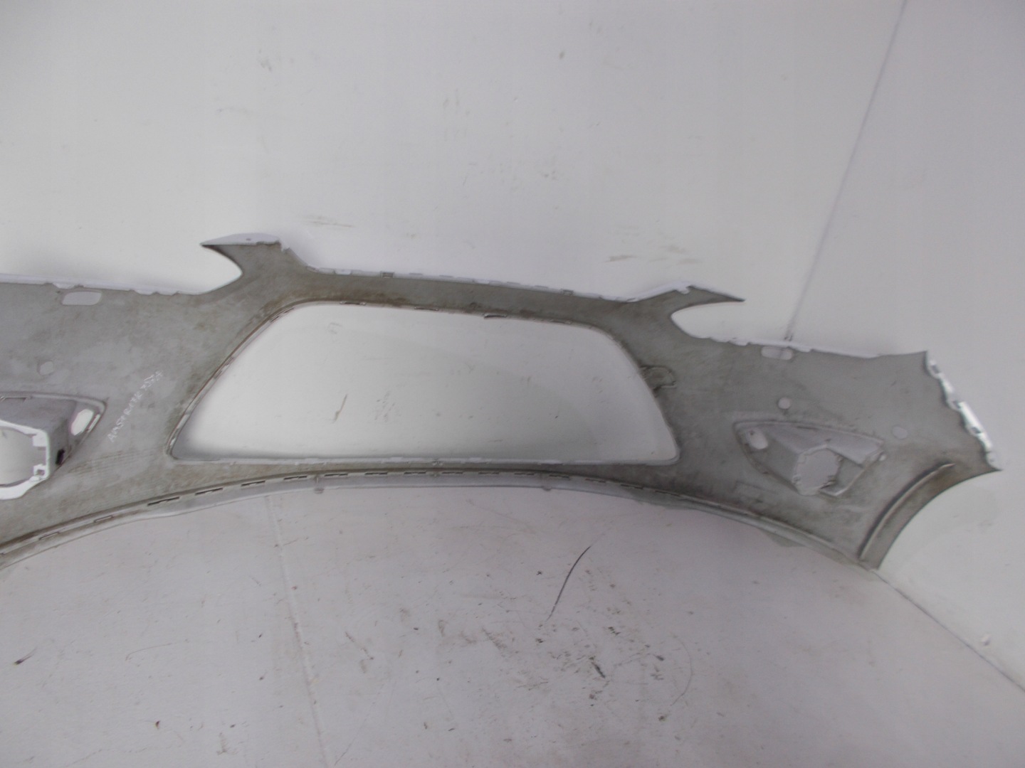 FORD C-MAX XENON BUMPER FRONT PDC 10R >