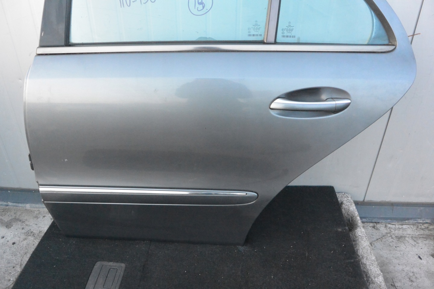 TÜR LINKS HECK 494 MERCEDES W211 SEDAN