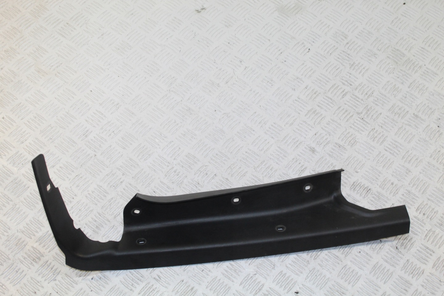 cover WNEKI boot BMW 5 GT F07 7149445