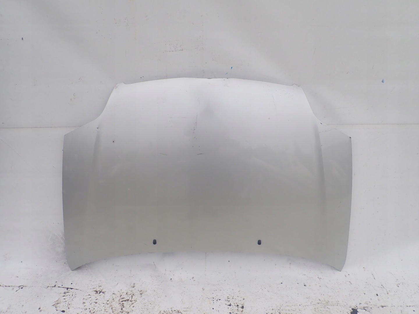 TOYOTA COROLLA E12 Berline KOMBI Capot