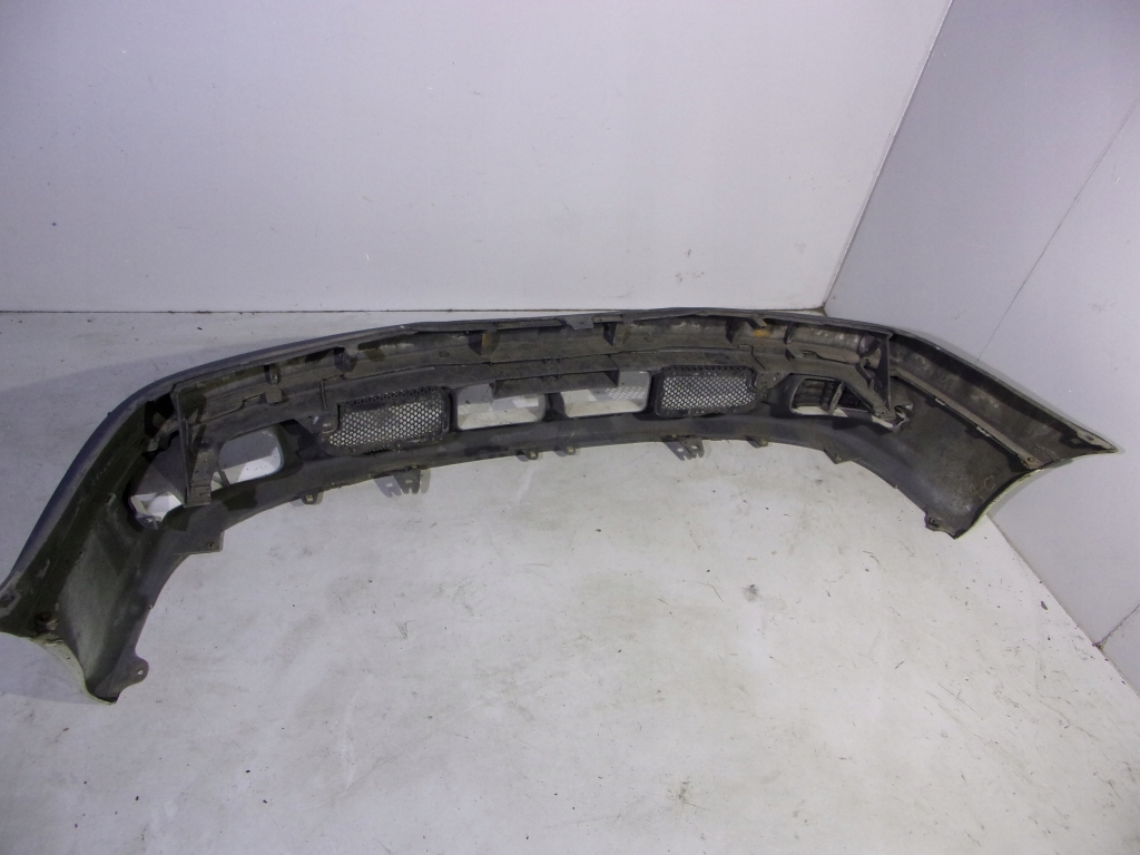 Toyota Avensis and T22 front bumper 040