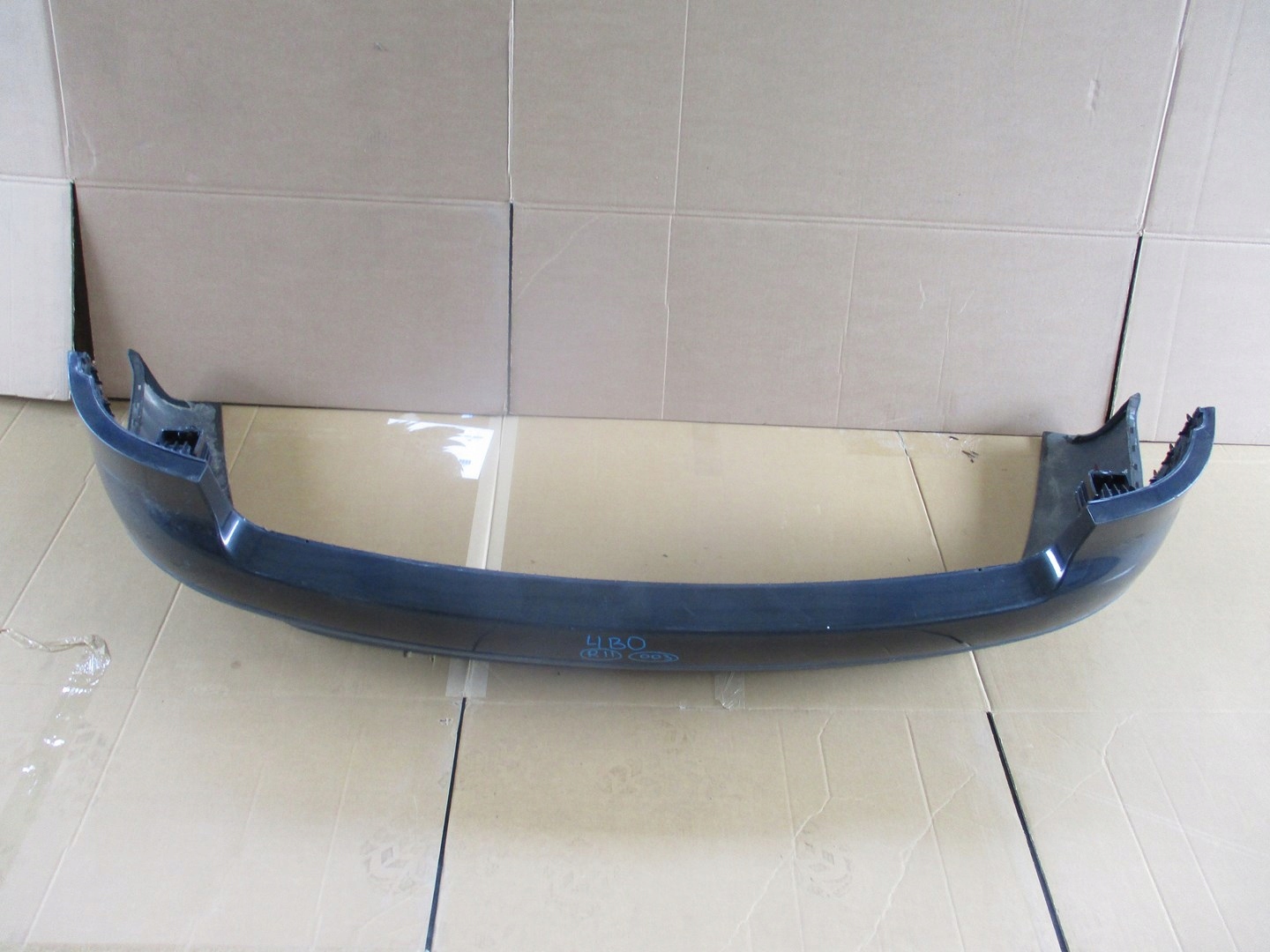 STOSSSTANGE AUDI A6 4B0 HECK HINTEN