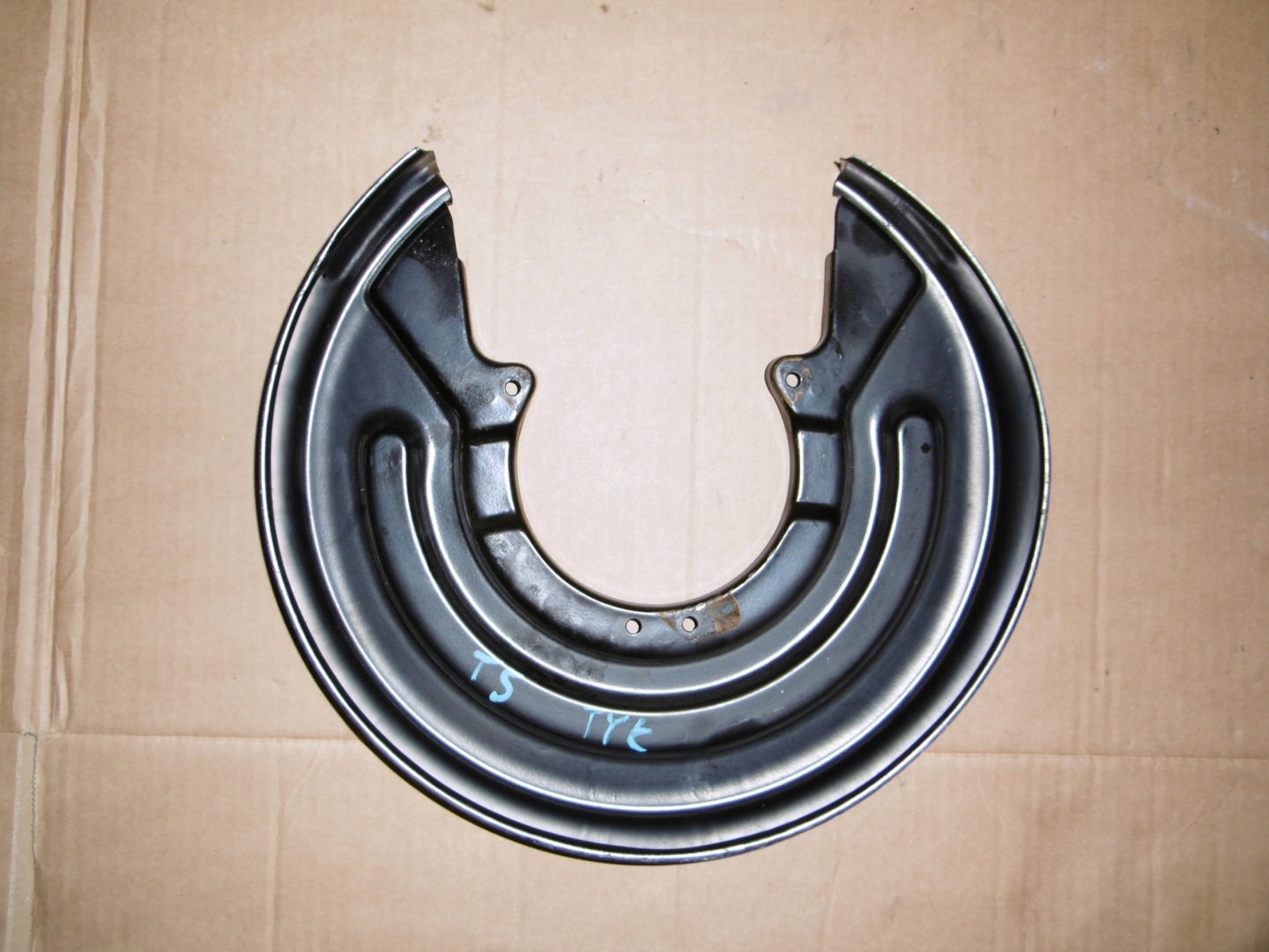 T5 TRANSPORTER LIFT disc KOTWICZNA rear part left new
