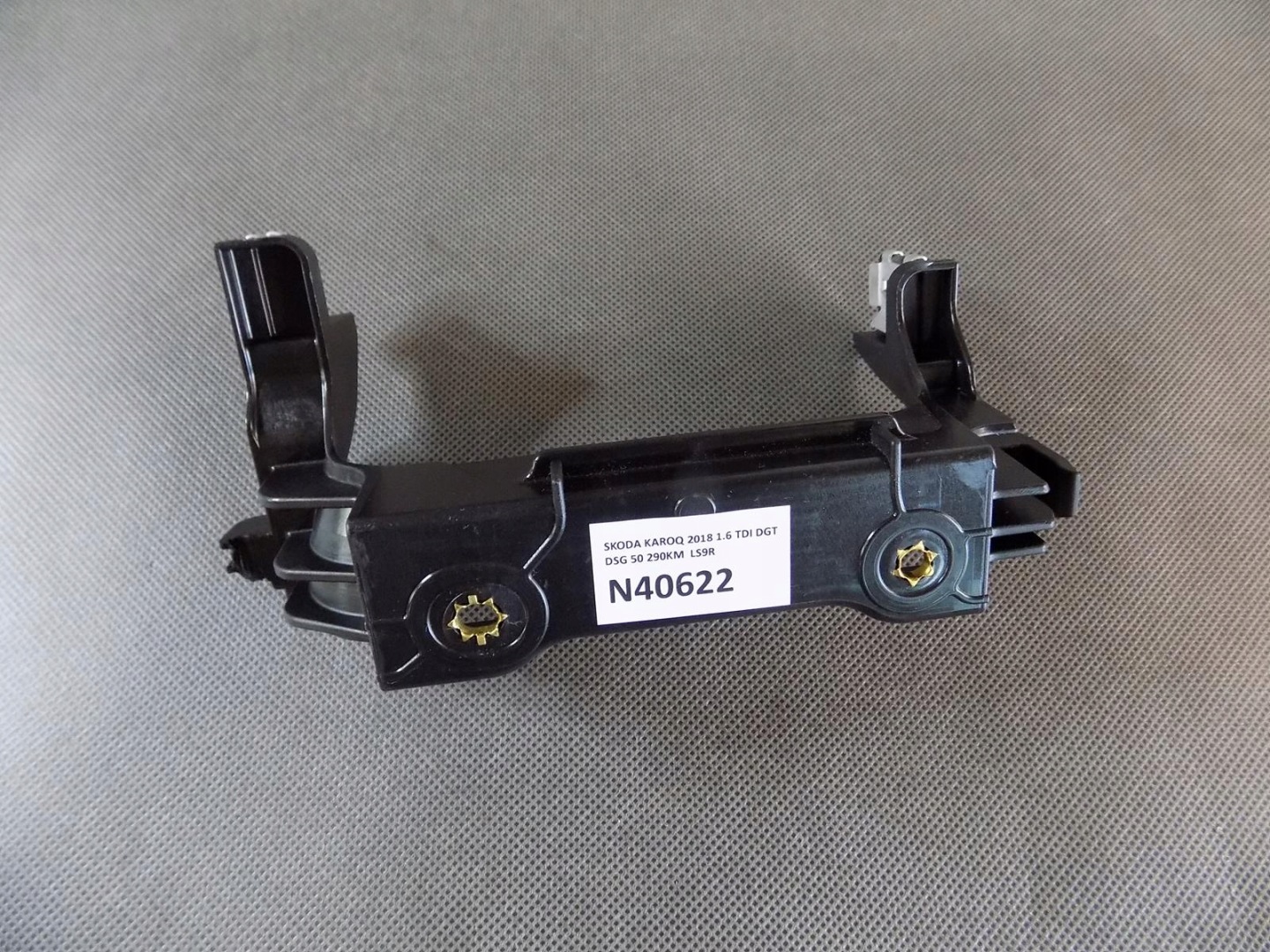 SKODA KAROQ Halter Halter 566863377A