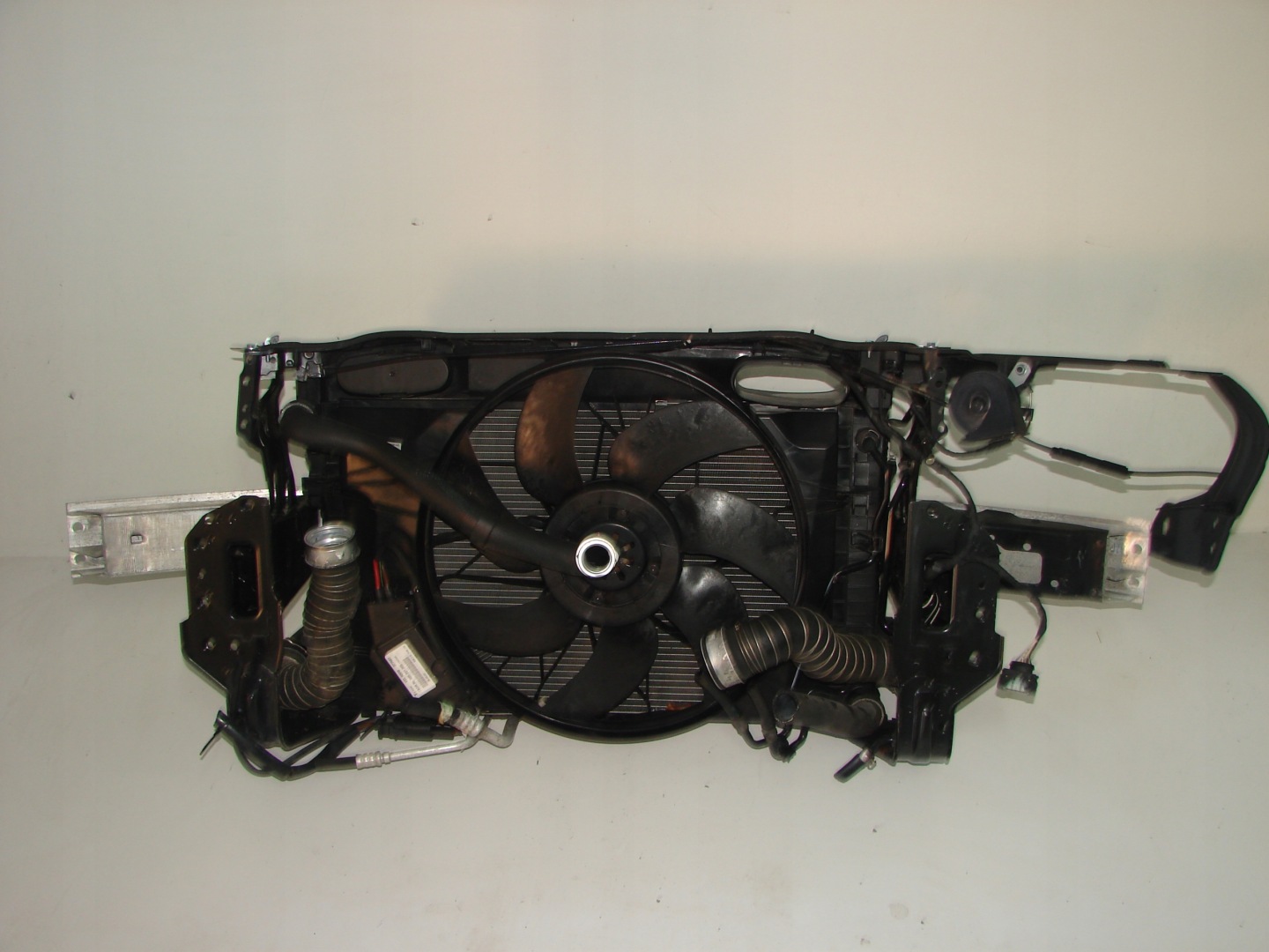 support panel for radiators front MERCEDES CLK W209 02-10