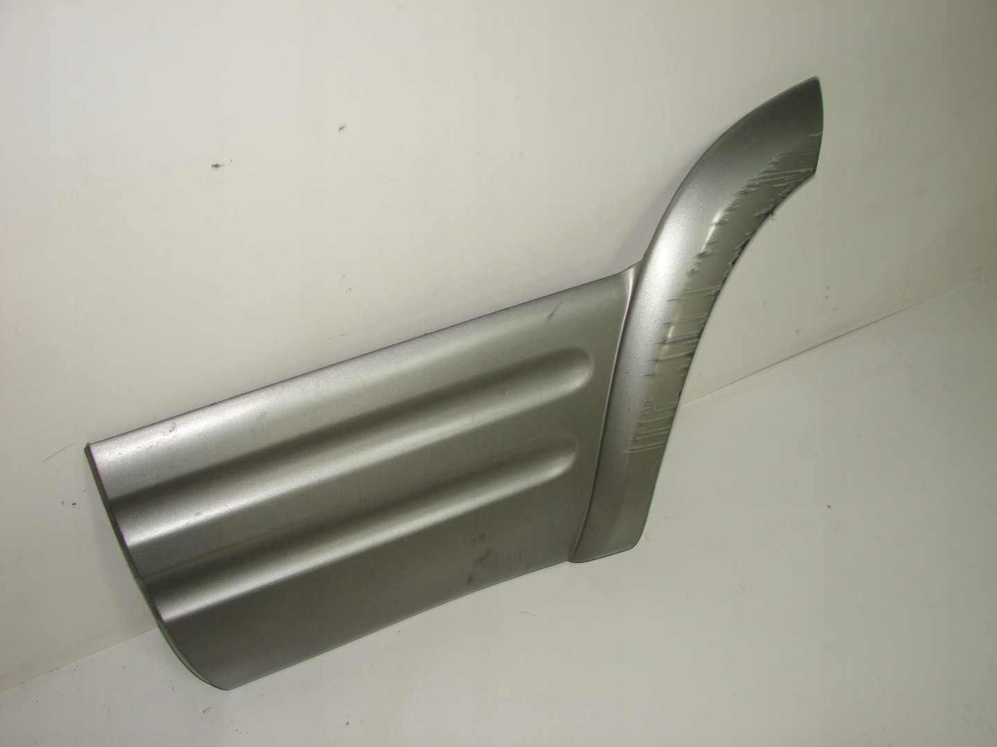 cap moulding door left TOYOTA RAV4 RAV-4 97-00
