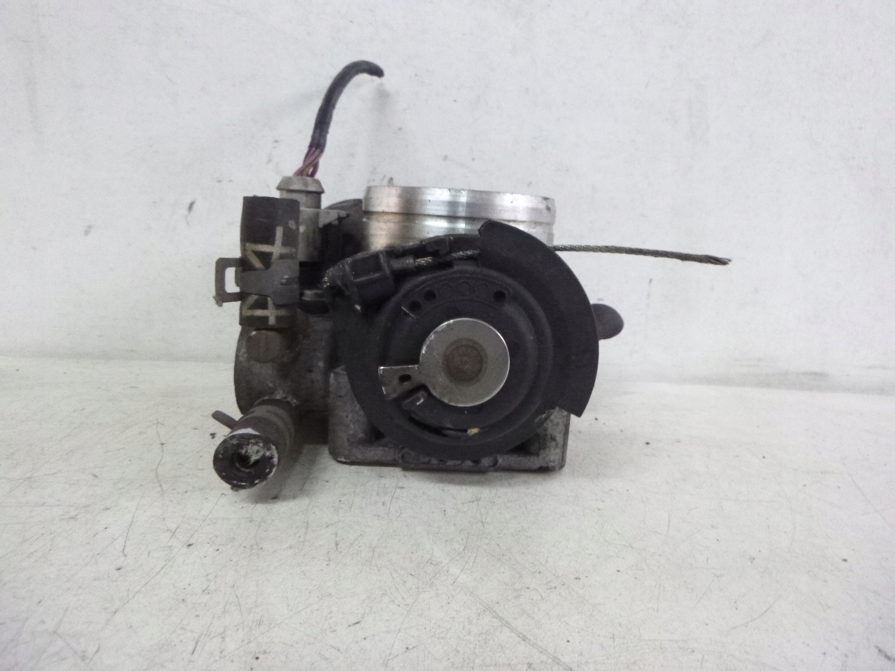 throttle flap Volkswagen Golf IV 1.6 2000r.