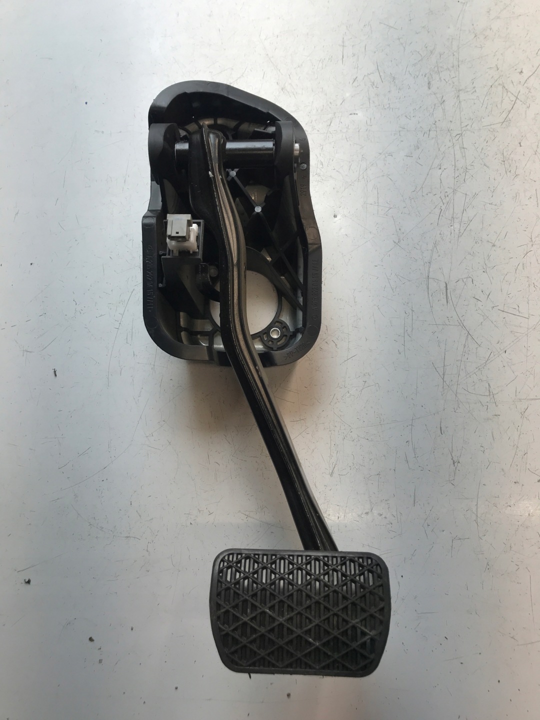Kupplungspedal VW T5 T6 7E1721059E