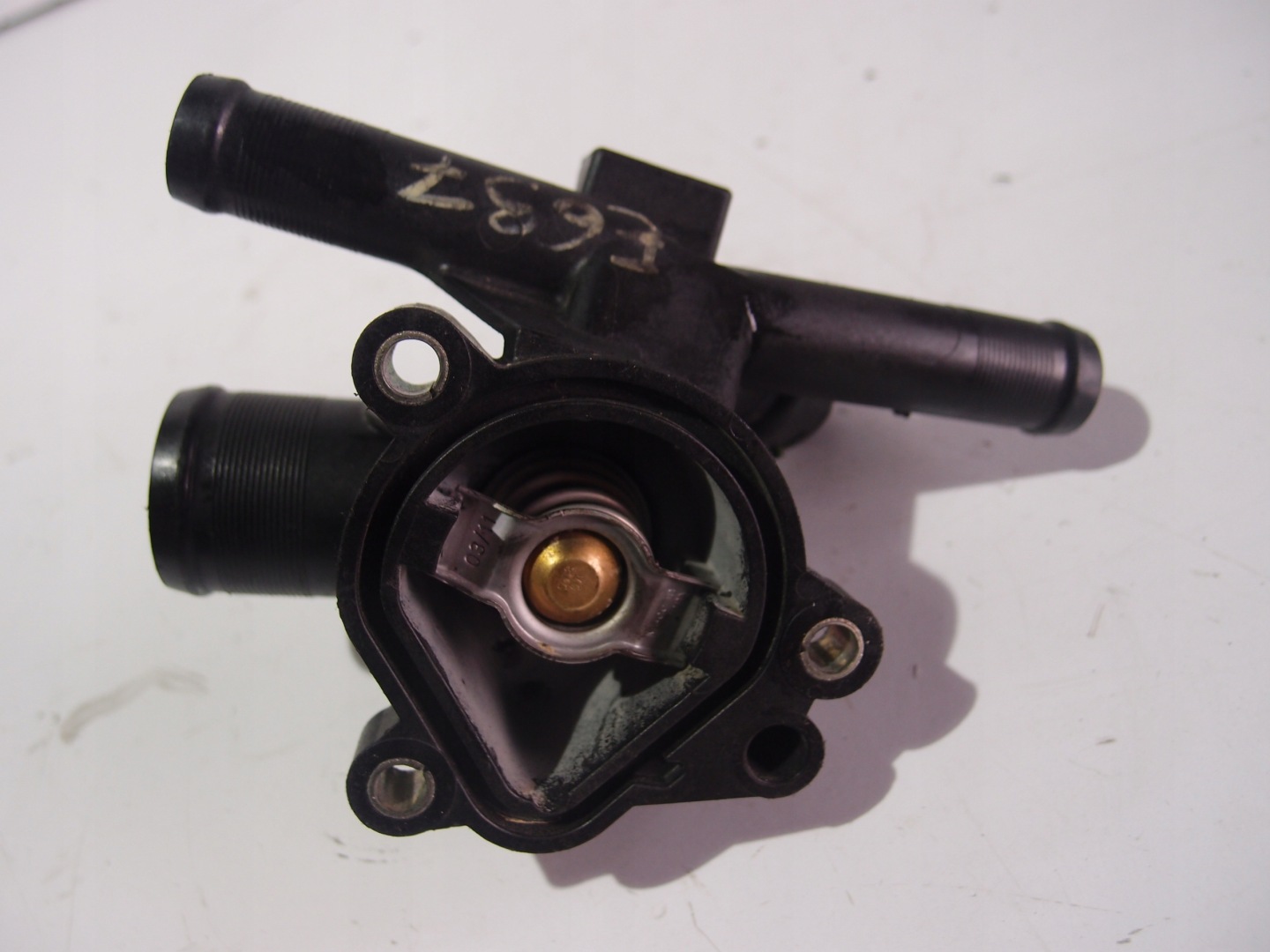 csomag TERMOSTATU RENAULT 2.3 DCI 8200978549