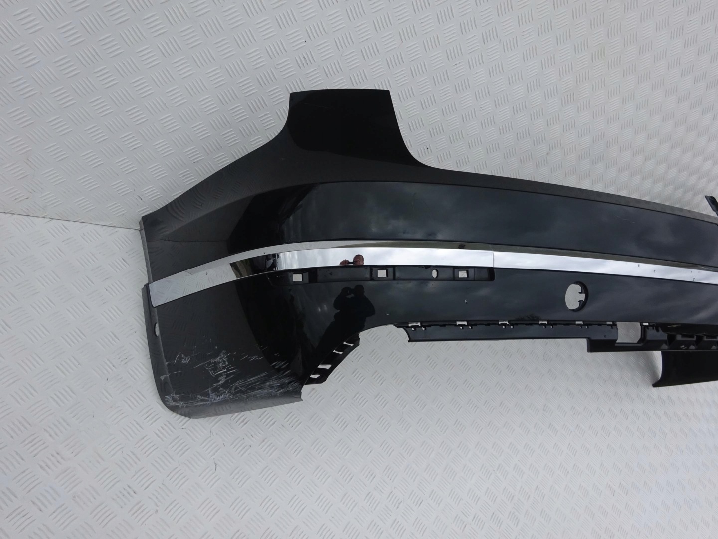 BENTLEY BENTAYGA bumper CHROM rear part