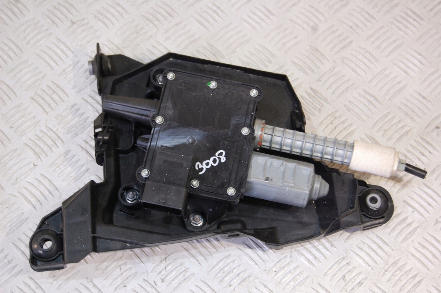 Motor MECHANIZMU Bremse PEUGEOT 3008 2012