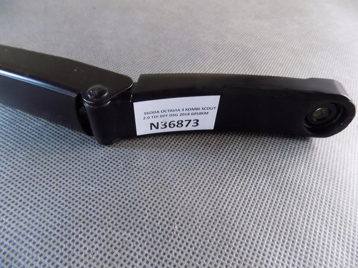 SKODA OCTAVIA wiper arm right 5E1955410