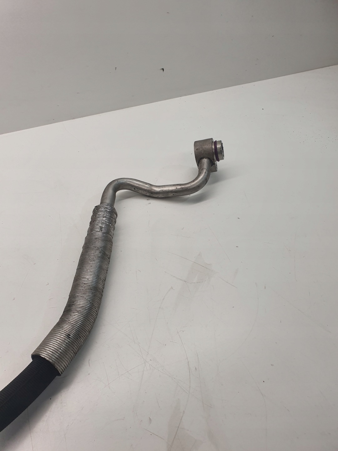 vedení hadice klimatizaci AUDI A6 C7 A7 4G0260707P