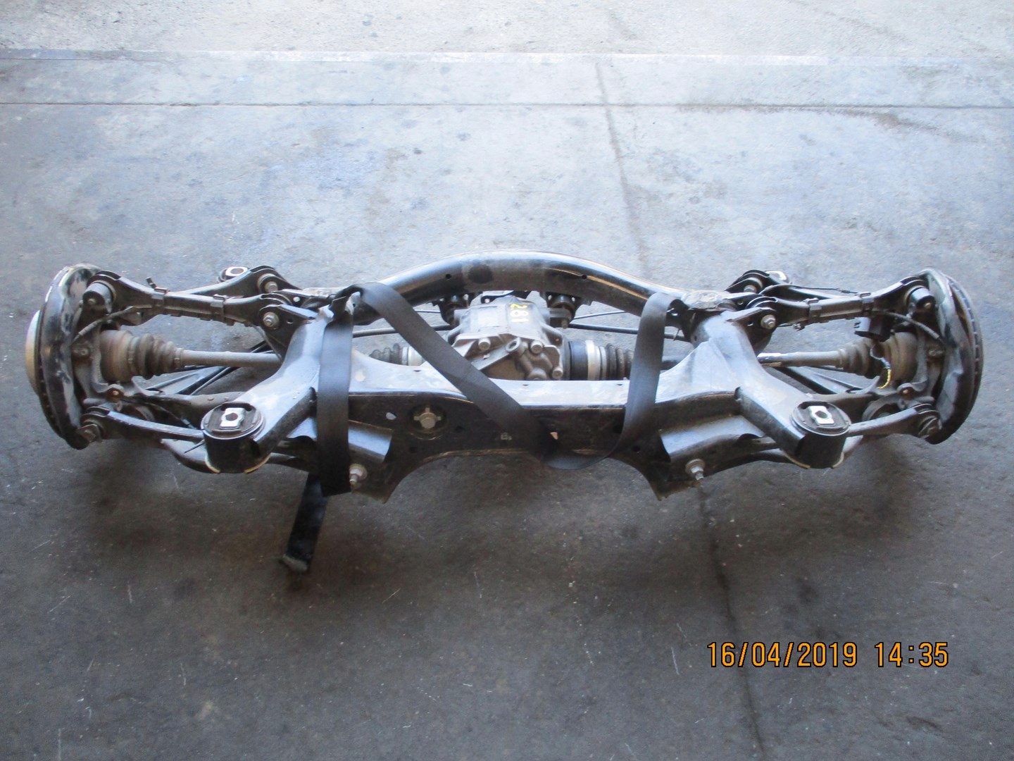 sususpension rear. BMW 3 F30 F30 2.0 D diff 2,81