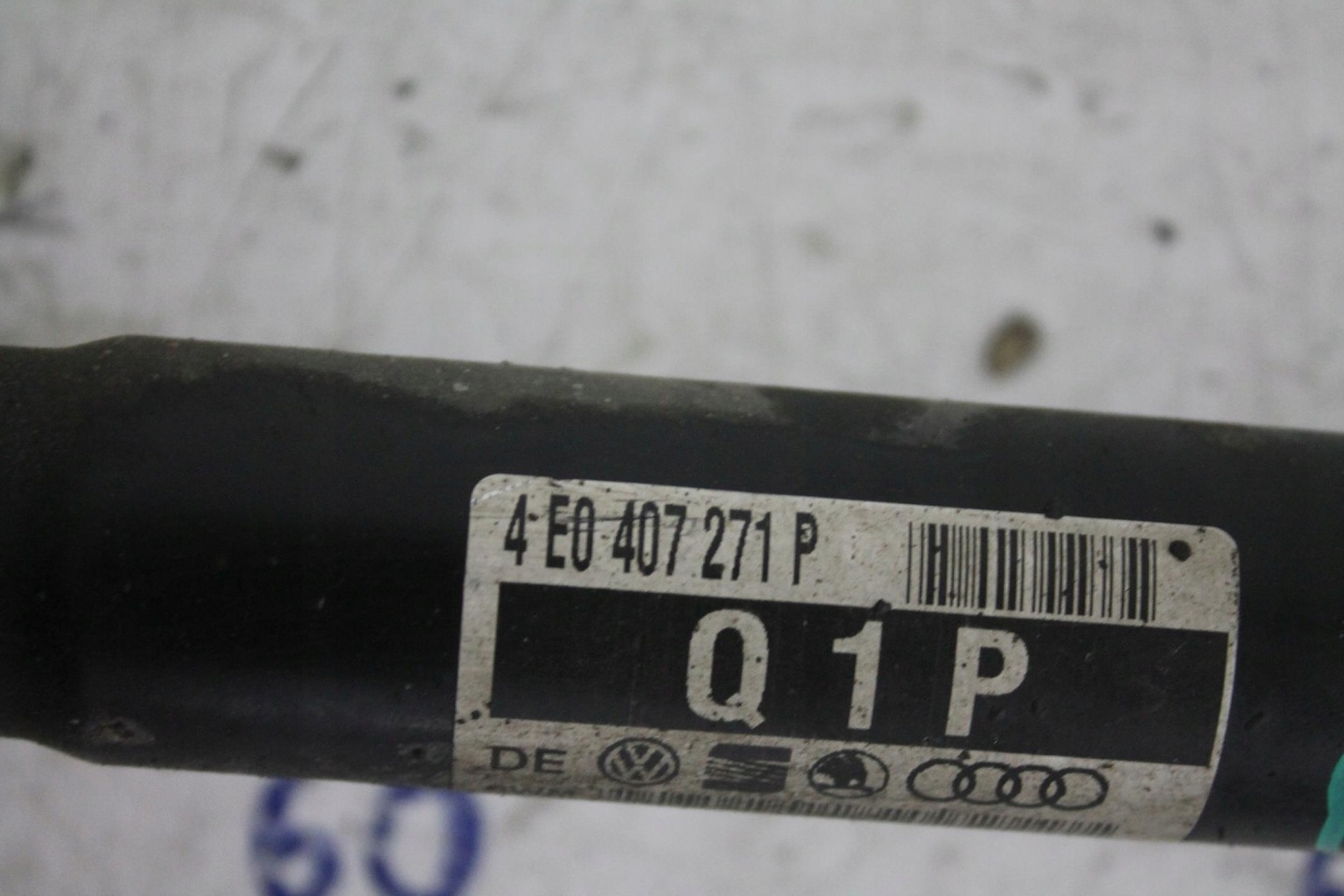 semi-axis left front 4E0407271P AUDI A8 D3 3.0 TDI