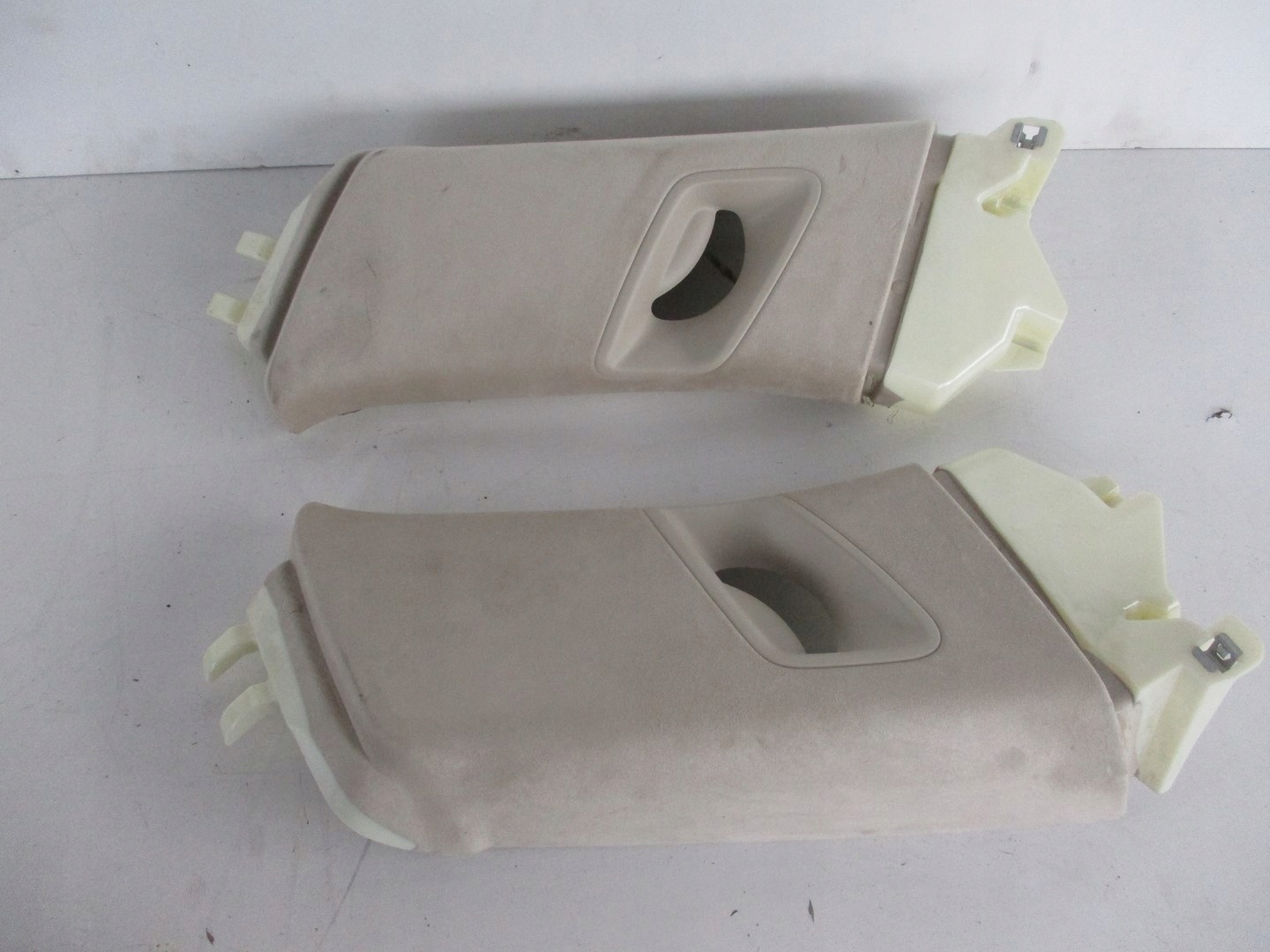 spoiler for pillar cover AUDI Q7 4M0 16R