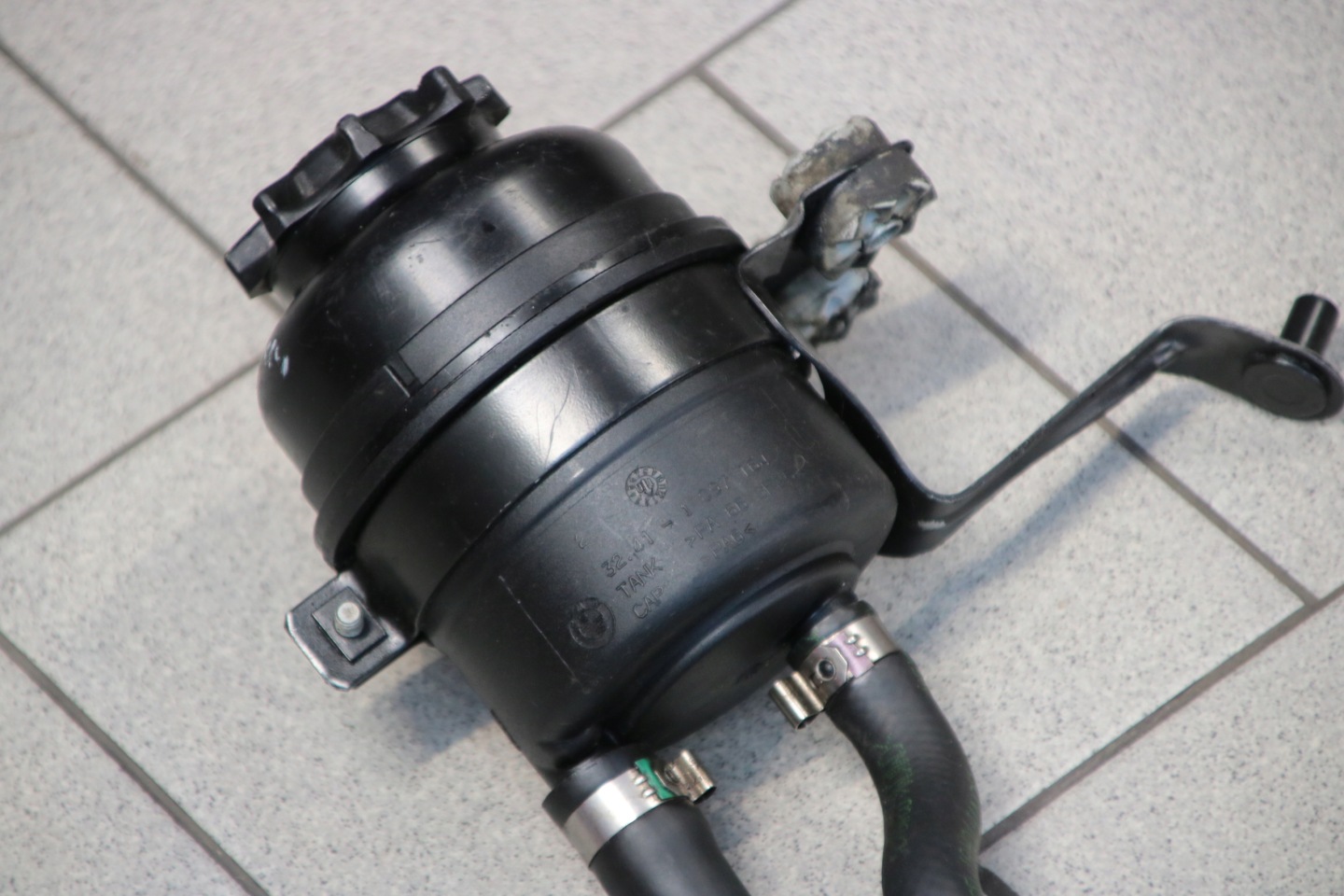 BMW E60 E61 N47 serbatoio LIQUIDO SERVOSTERZO 1097164