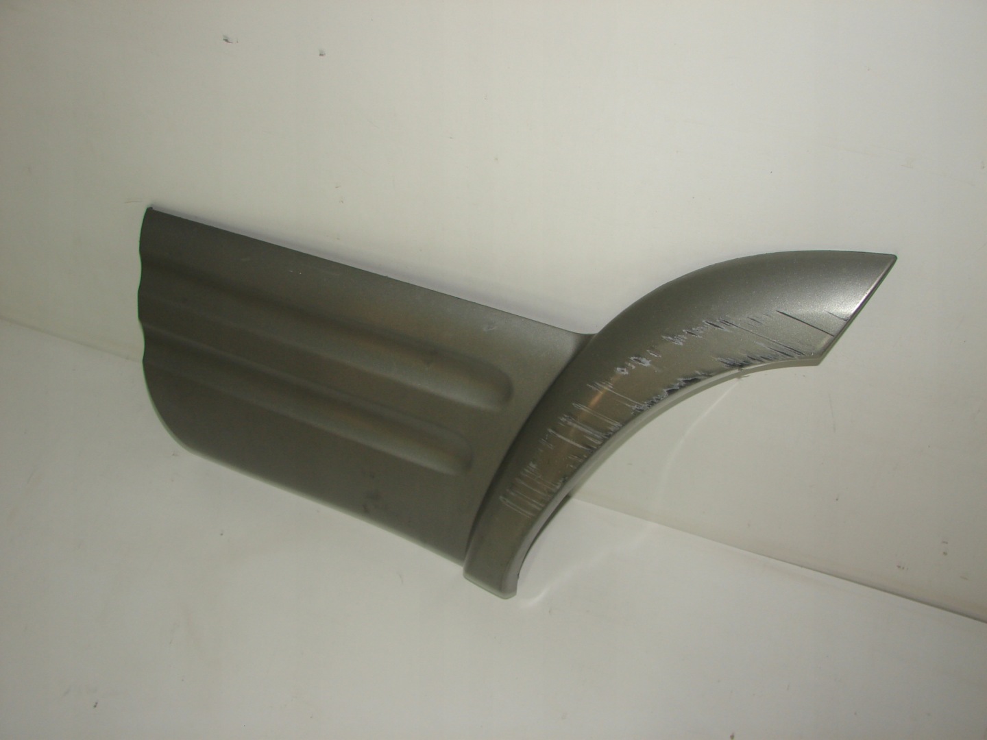 cap moulding door left TOYOTA RAV4 RAV-4 97-00