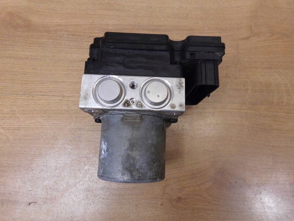 KIA OPTIMA IV 2015+ 1.7 D POMPA ABS 58920-D4170 D4589-22720 58900D4370