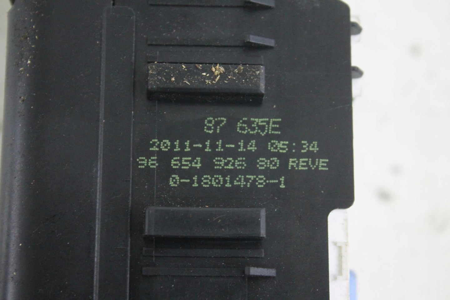 MODULE FUSIBLES 9665492680 PEUGEOT 508