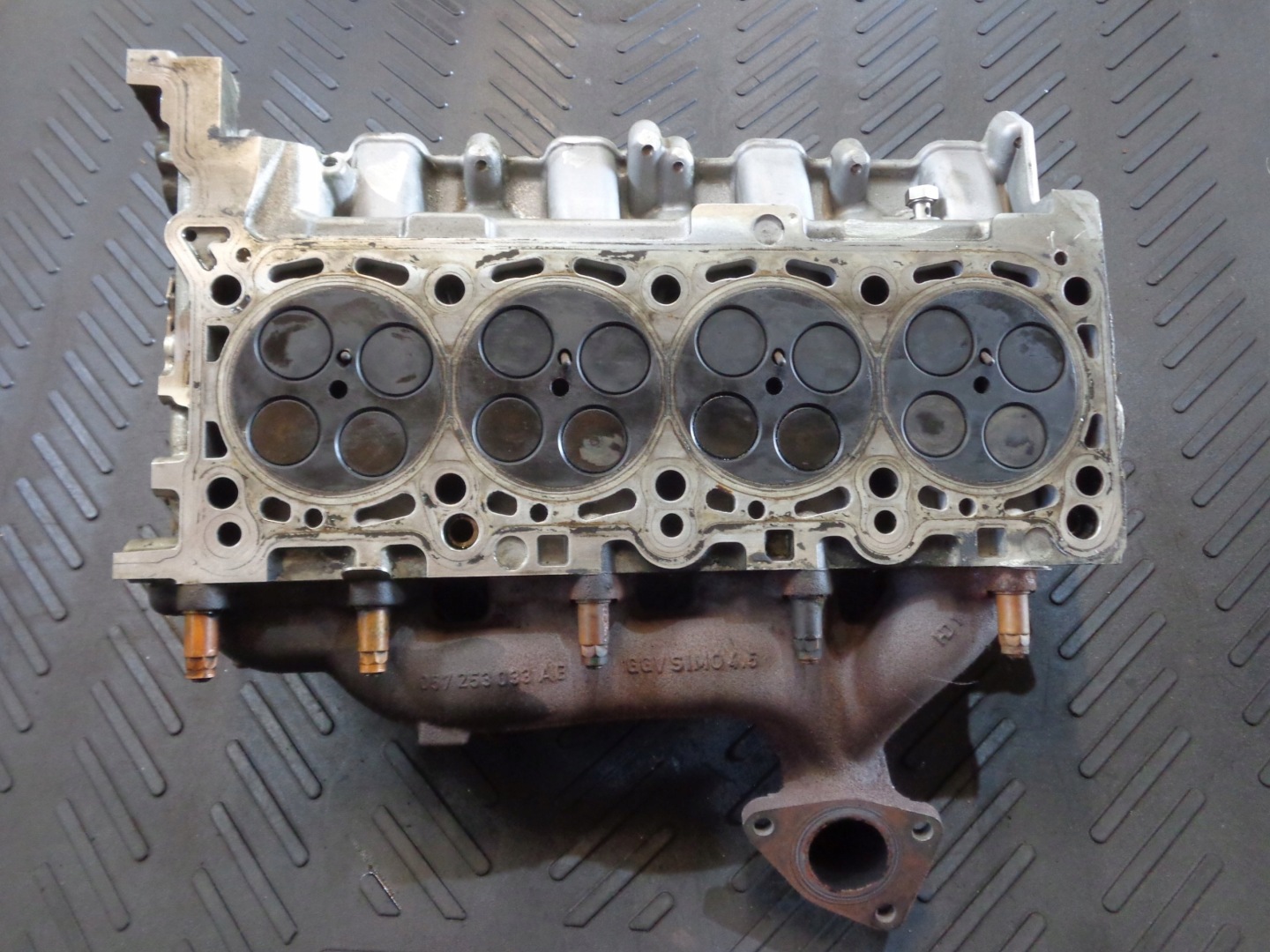 head. left complete AUDI A8 D3 4.2 TDI BVN