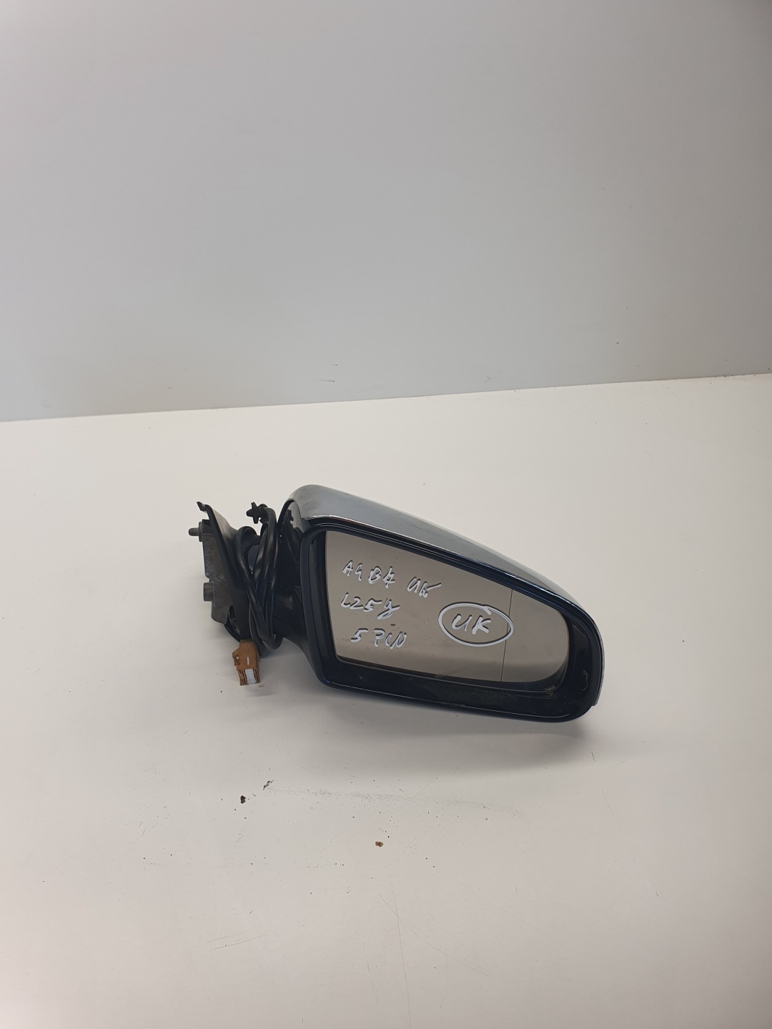 mirror exterior right AUDI A4 B7 LZ5J 5PIN UK