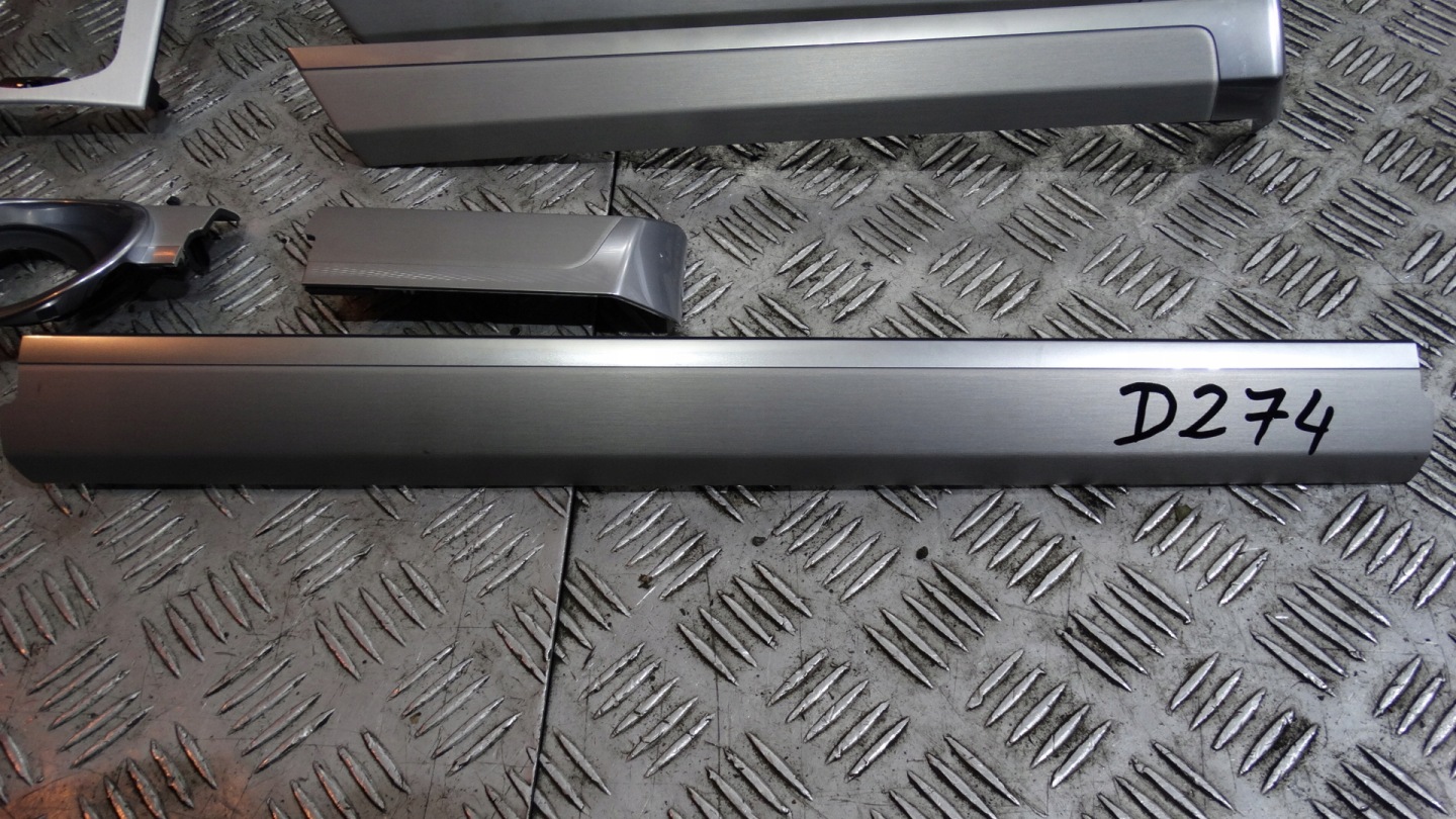 IDEALNE MODANATURA DECOR SATYNA PORSCHE CAYENNE 7P5 1