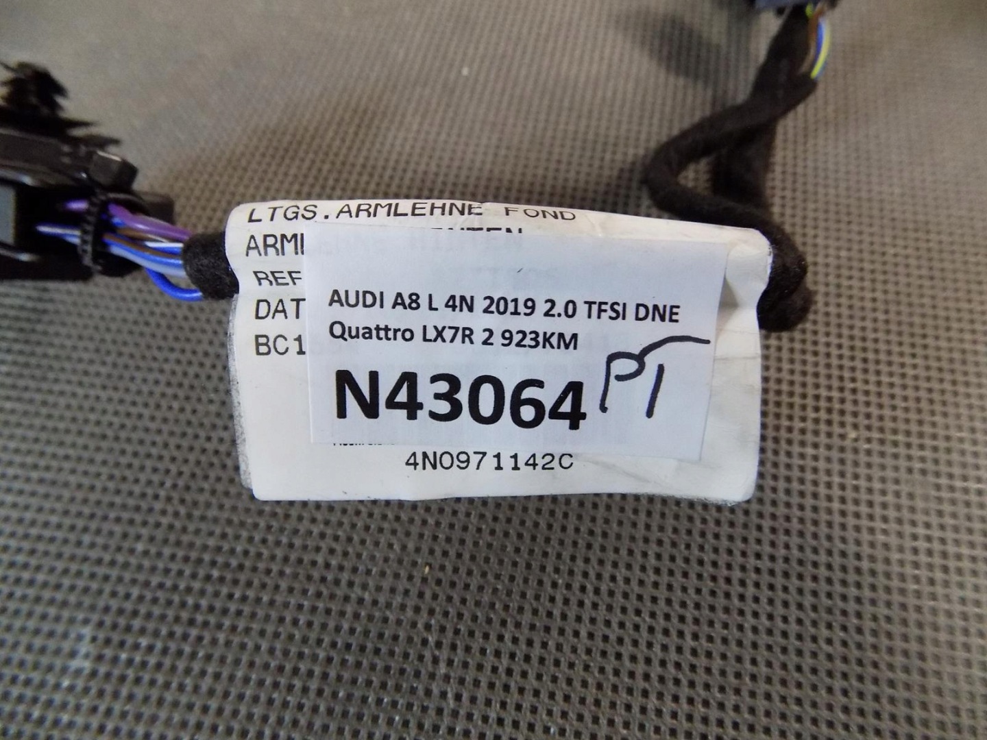AUDI A8 4N D5 ADAPTER prijenos 4N0971142C