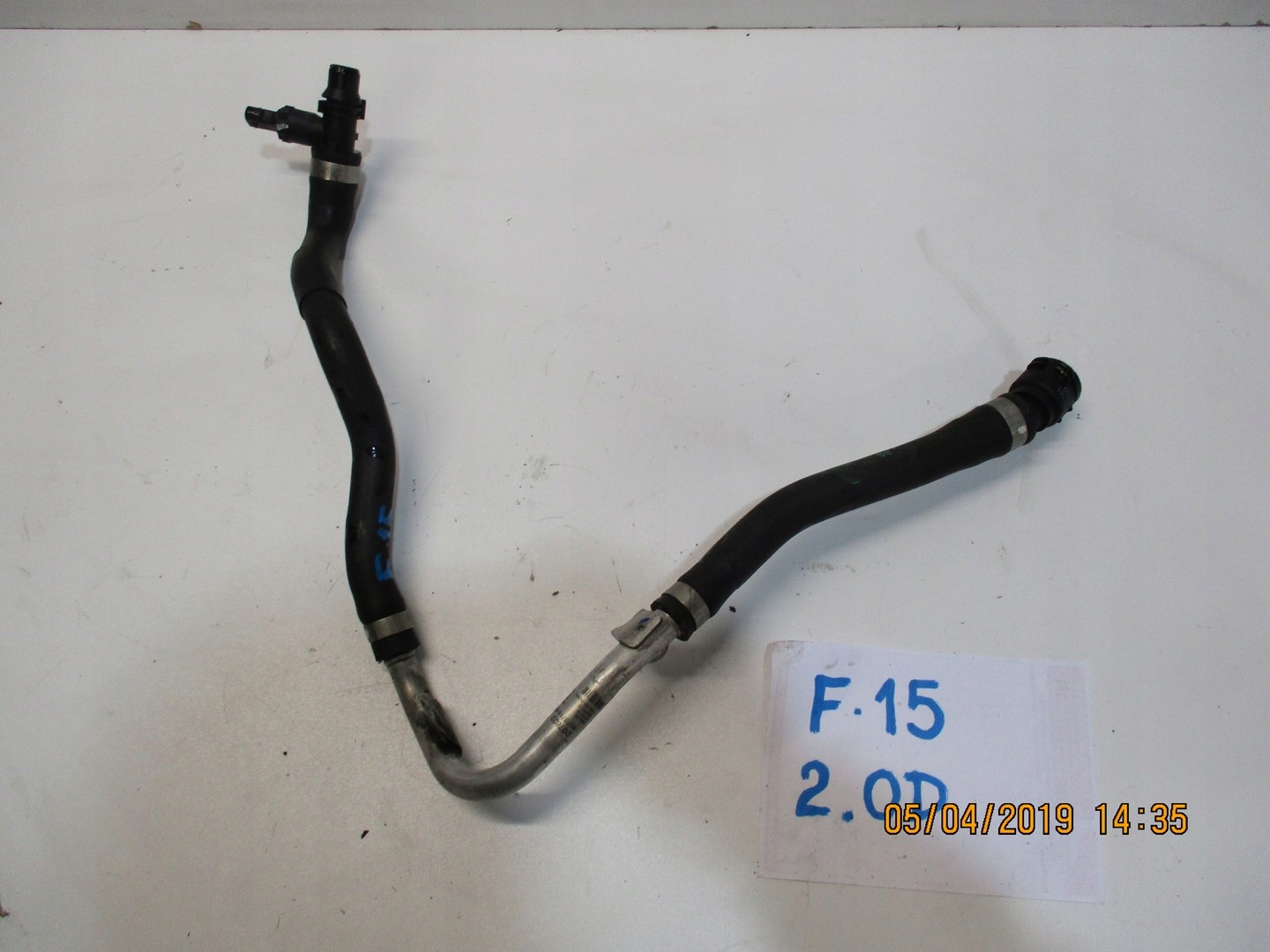 cijev vode BMW X5 F15 2,0D 8573715