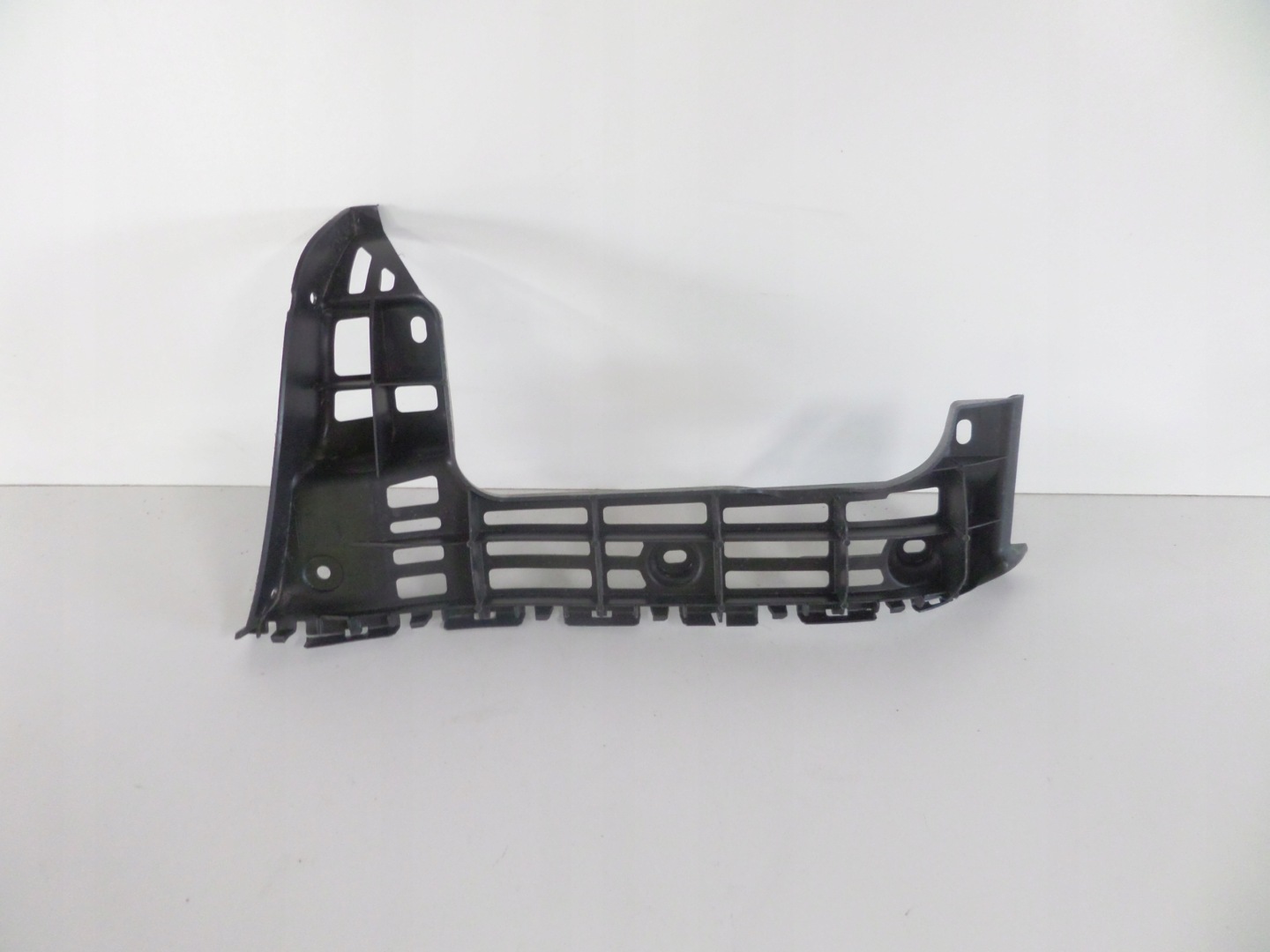 holder support rear part right VW CADDY III 10