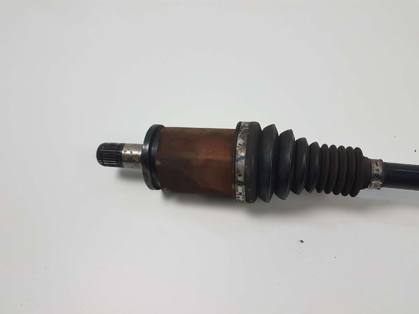 BMW X5 E70 LCI 4.0D semi-axis left front 7596911