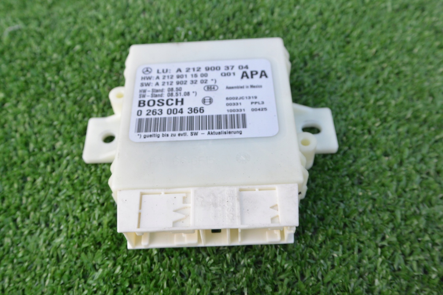 module PDC control unit MERCEDES W212 W207